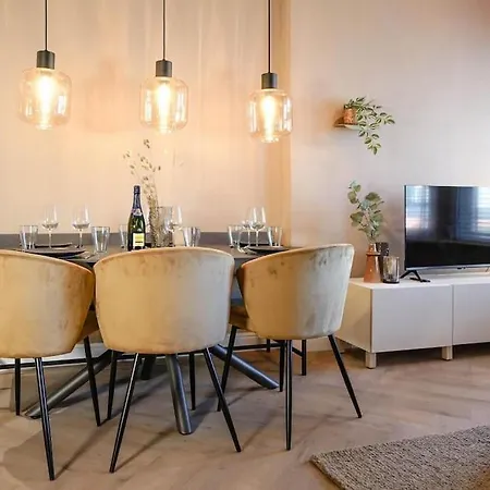 Haya Beachhouse - King *