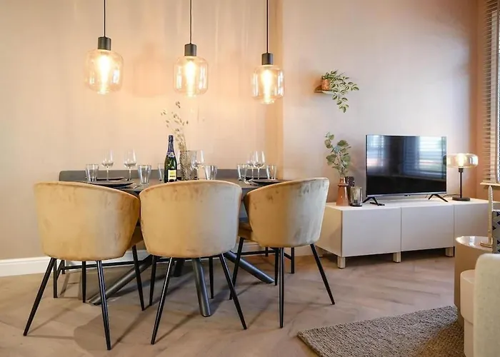 Haya Beachhouse - King *