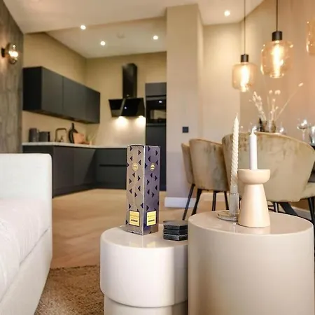 Haya Beachhouse - King