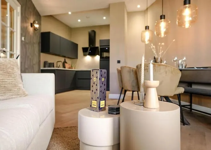 Haya Beachhouse - King